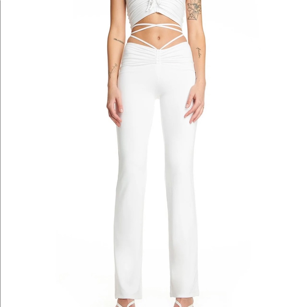 White Flares - image 3
